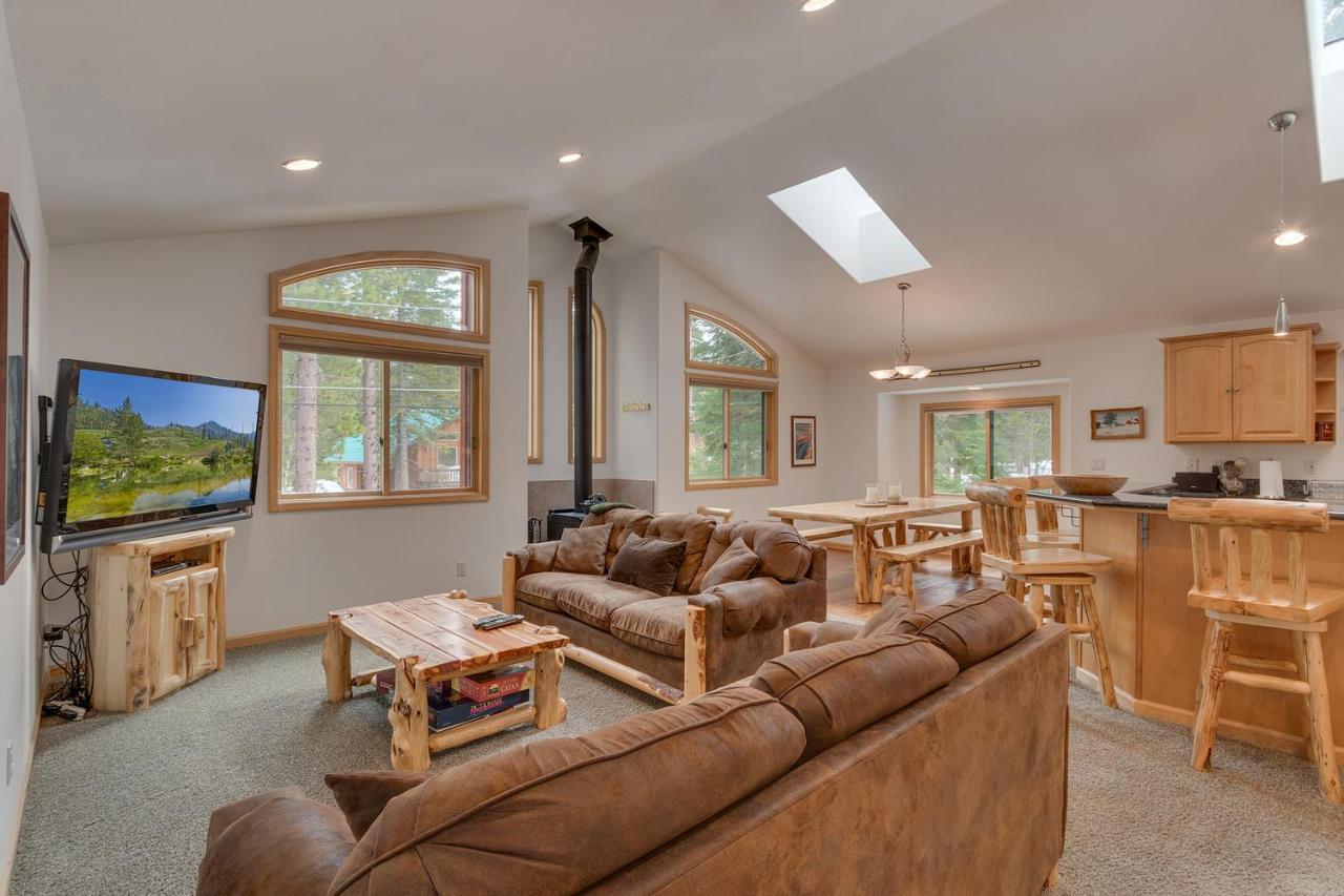 Tahoma Charm On West Shore - Beautiful Open Concept 3 Bedroom W Private Hot Tub Exterior foto